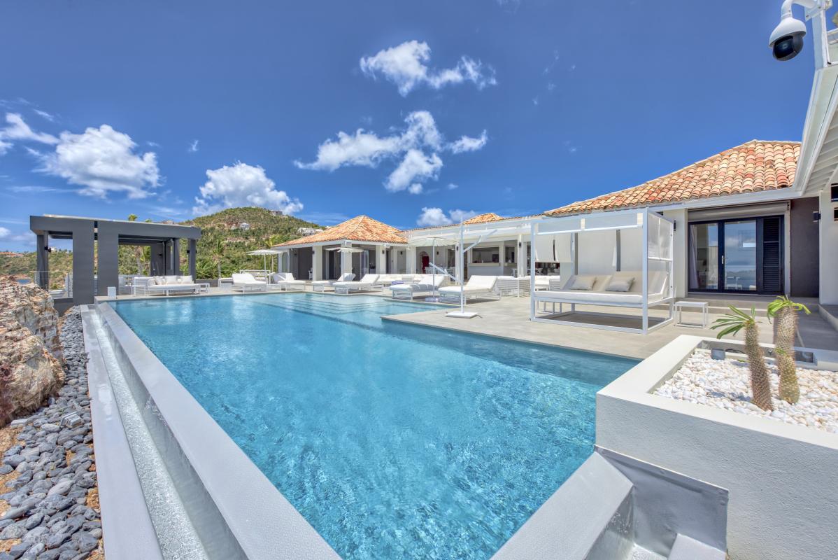 7 Location villa Mirabelle 5 chambres 10 personnes piscine vue mer terres basses saint martin